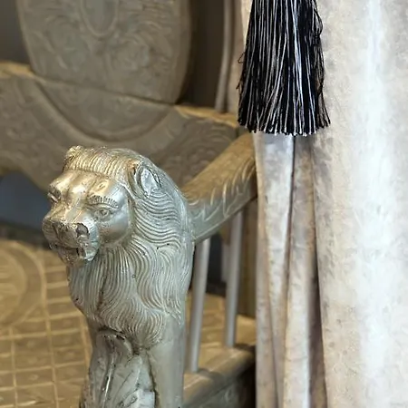 Maison Albar- Le Champs-elysees باريس