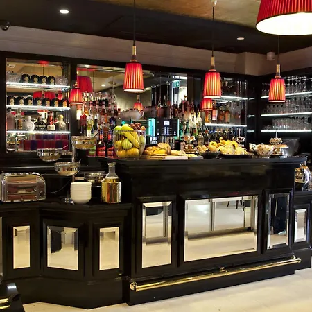 Maison Albar- Le Champs-elysees فندق 5*