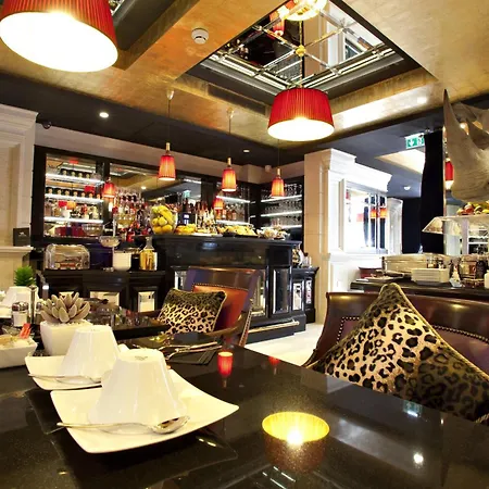 Maison Albar- Le Champs-elysees