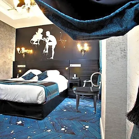 Maison Albar- Le Champs-elysees