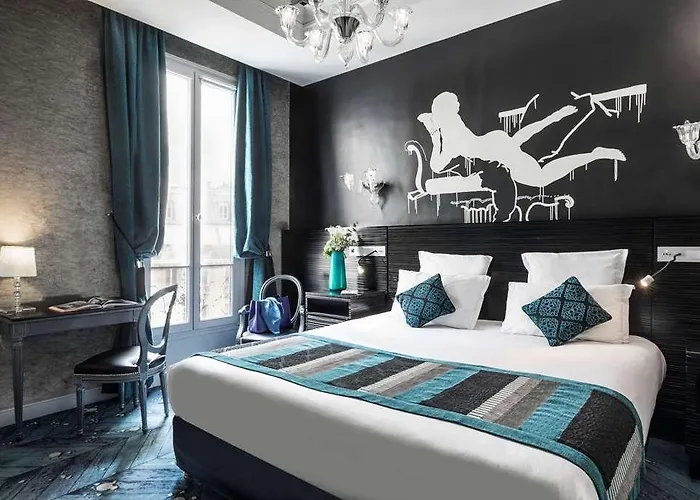 Maison Albar- Le Champs-elysees