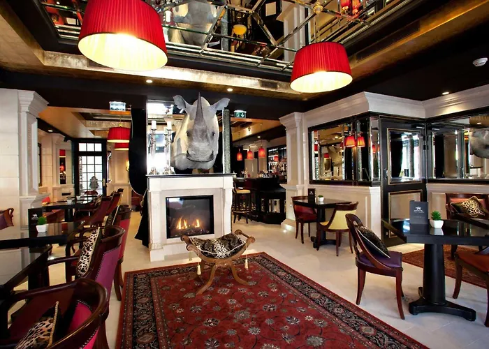 Maison Albar- Le Champs-elysees