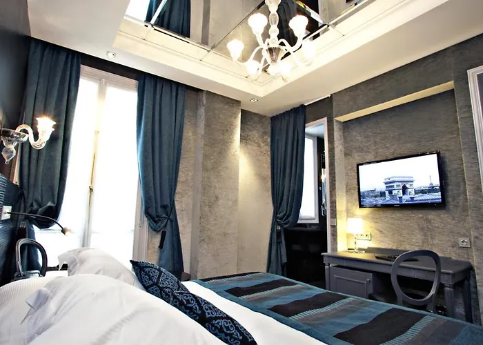 Maison Albar- Le Champs-elysees